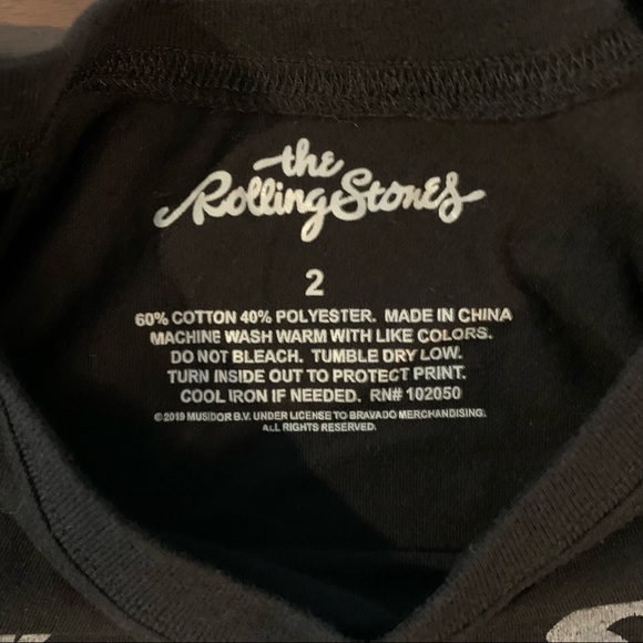 Torrid - Black Rolling Stones t-shirt - Size 2 - Picture 3 of 4